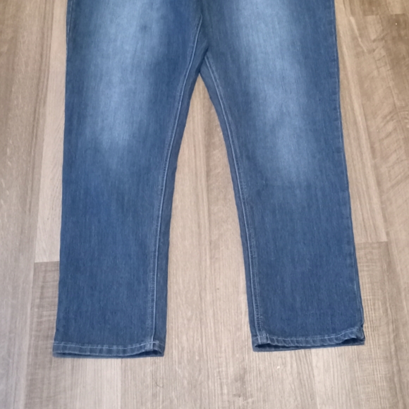 Stylish (AP11) brand blue jeans Size 22 - Picture 7 of 7
